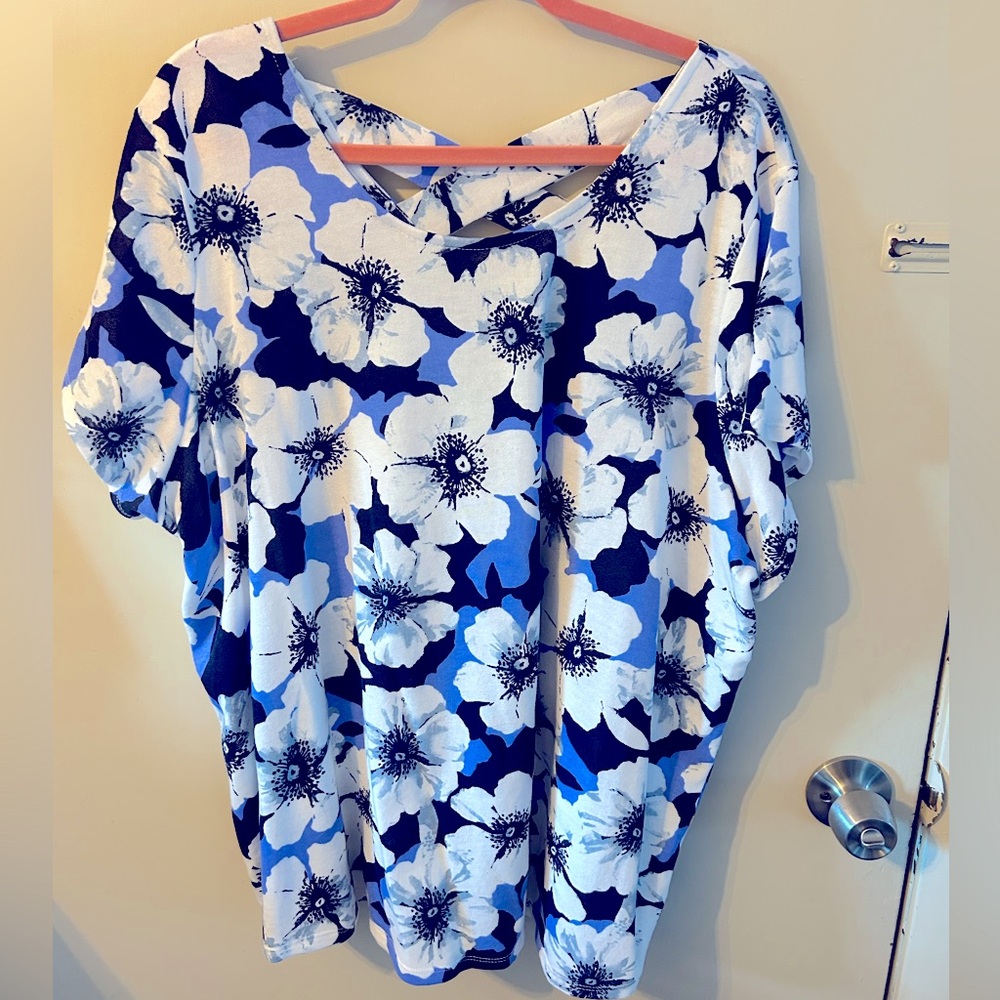 Bobeau Skye triblend cross-back knit tee